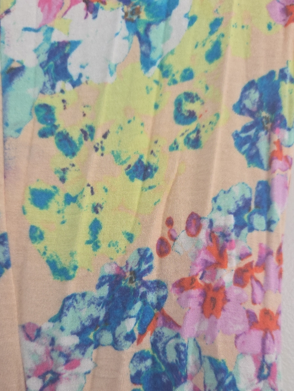 Candie's Floral Blouse - Picture 6 of 9